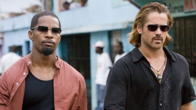 Tubbs and Crockett on thie street in Miami Vice (2006)