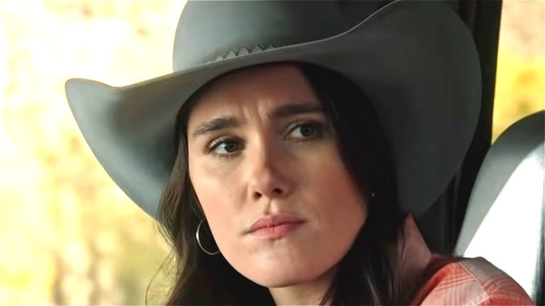 Eden Brolin as Mia in "Yellowstone"