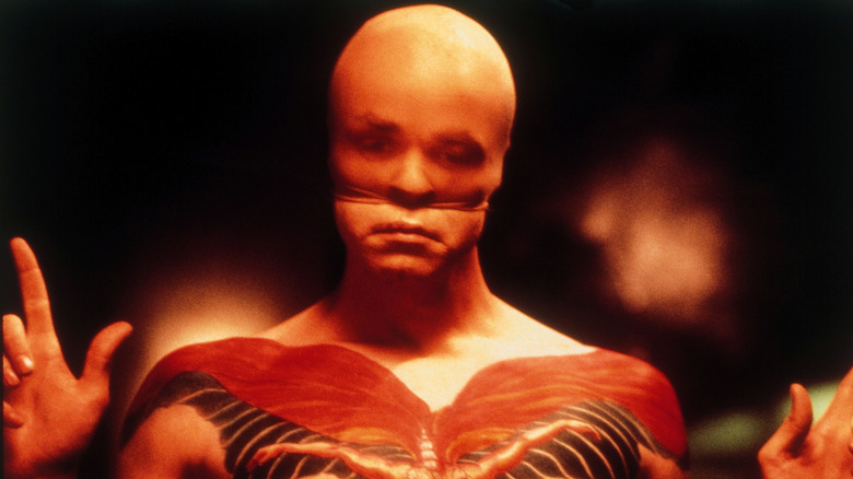 The Tooth Fairy prepares to kill in "Manhunter" (1986)