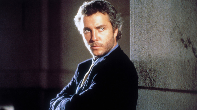 Will Graham stands with arms crossed in "Manhunter" (1986)