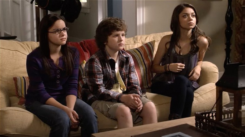 Alex, Luke, and Haley on couch