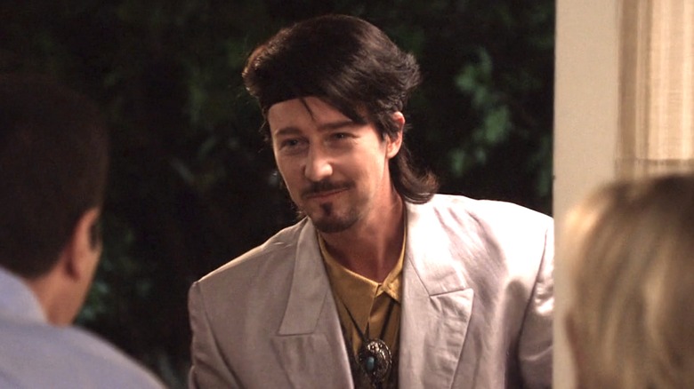 Edward Norton wearing '80s garb