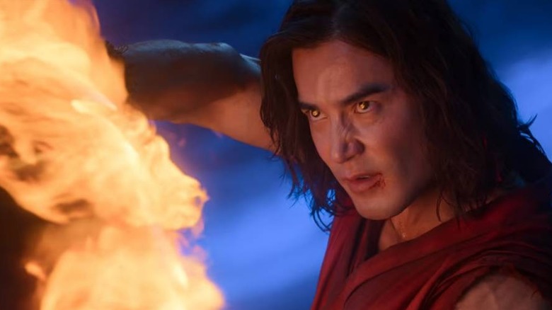 Liu Kang using his fire powers in Mortal Kombat 2