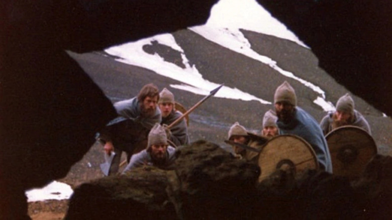 Gisli and vikings on their conquest in Outlaw (1981)