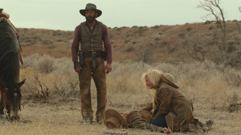 Elsa cries over Ennis' body