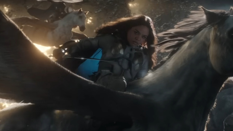 Valkyrie in Sakaar scrapyard