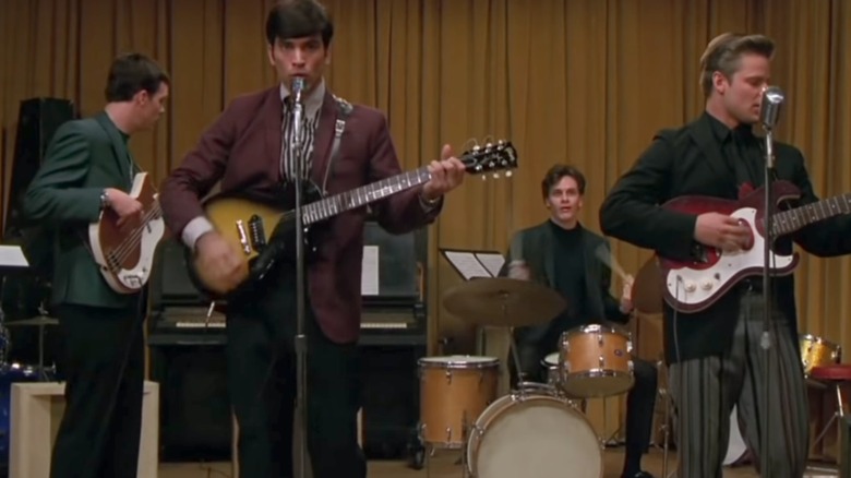 The One'ders performing in "That Thing You Do!"