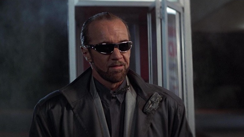 Rufus in sunglasses