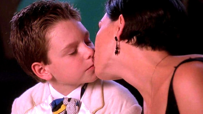 Shay kissing Preston