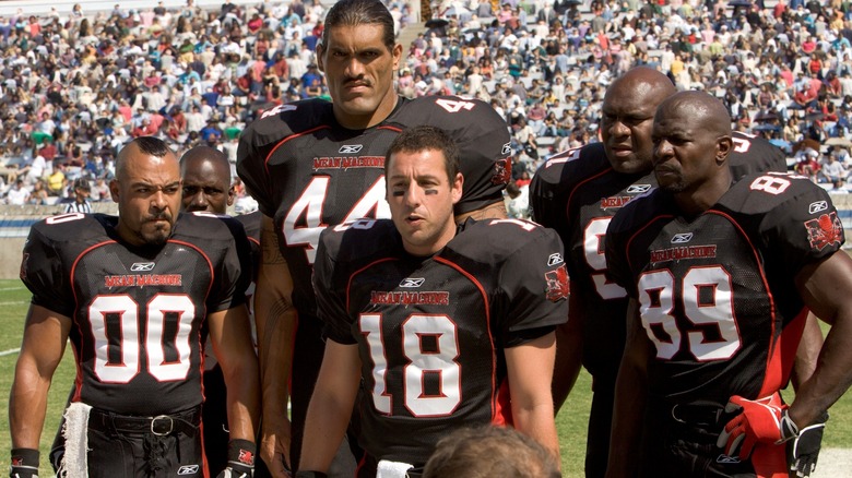 Paul Crewe on the field with his teammates in "The Longest Yard" (2005)