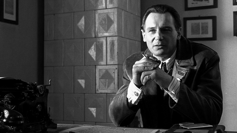 Oskar Schindler smoking