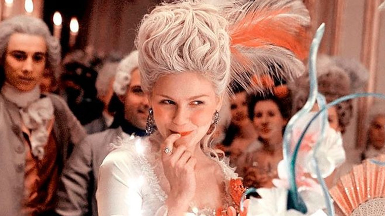 Marie Antoinette flirts in "Marie Antoinette" (2006)