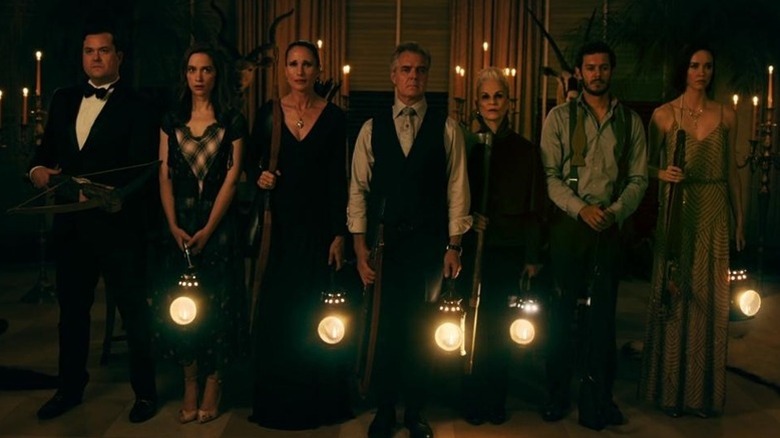 The family gets ready for hide and seek