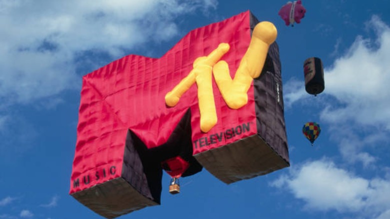 MTV's logo as a hot air balloon