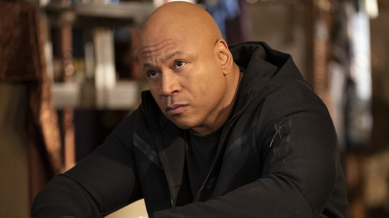 Sam Hanna is annoyed