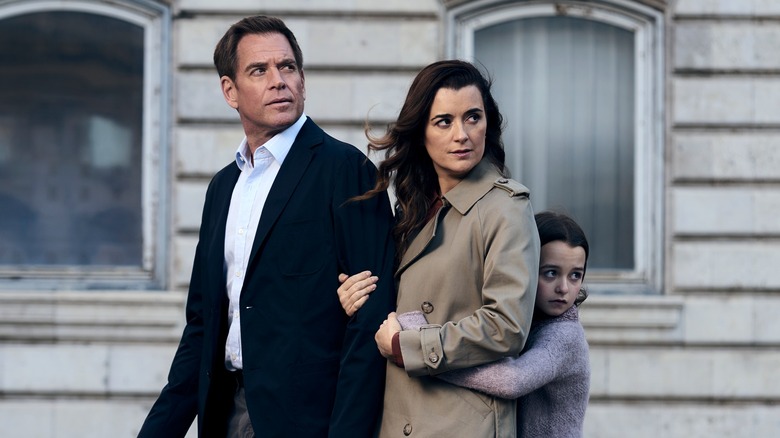 Tony, Ziva, and Tali holding onto each other as they walk (2025)