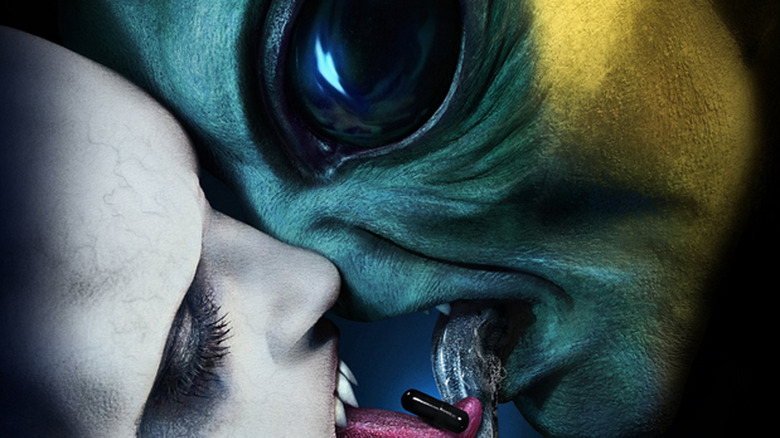 Alien kissing weird tooth guy