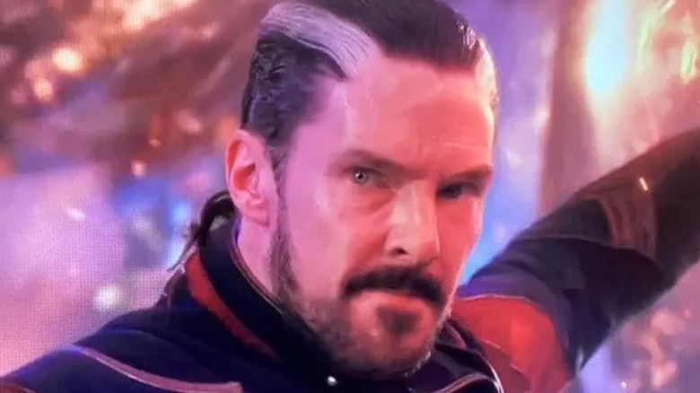 Benedict Cumberbatch Defender Strange white hair