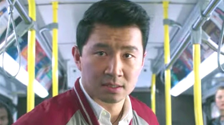 Simu Liu Shang-Chi on bus