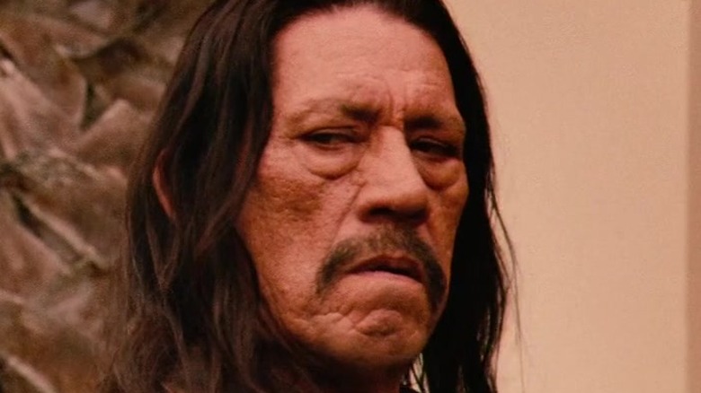 Machete glowering