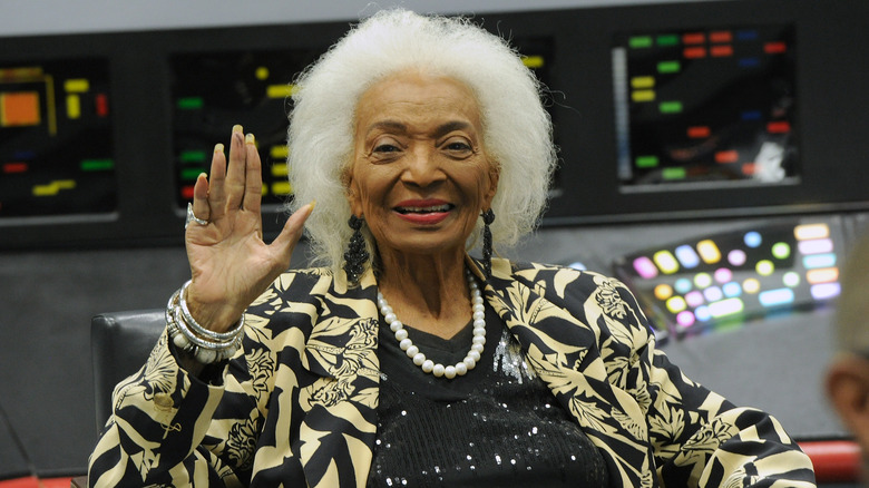 Nichelle Nichols at Star Trek convention