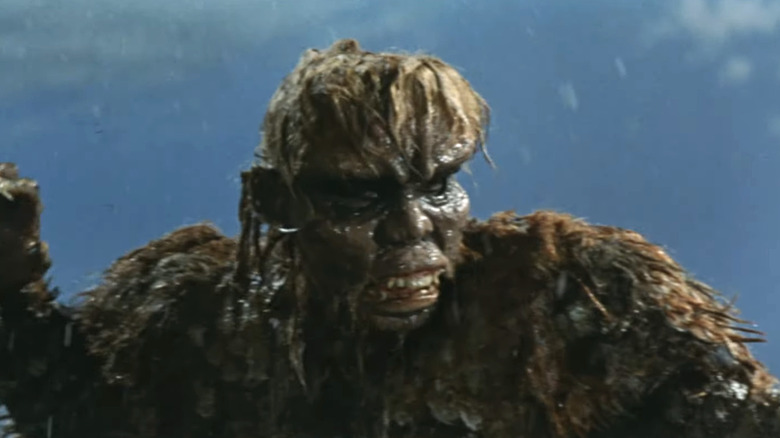 Gargantua in the rain in War of the Gargantuas