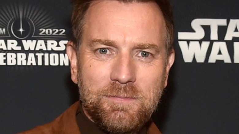 ECU Ewan McGregor posing