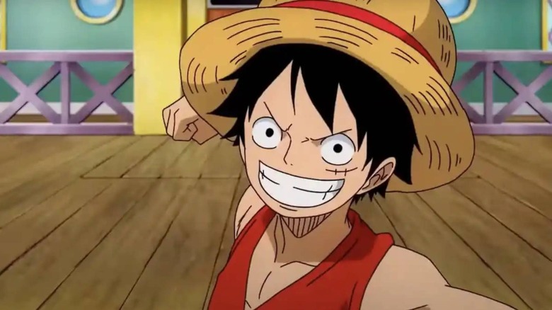 Luffy punching