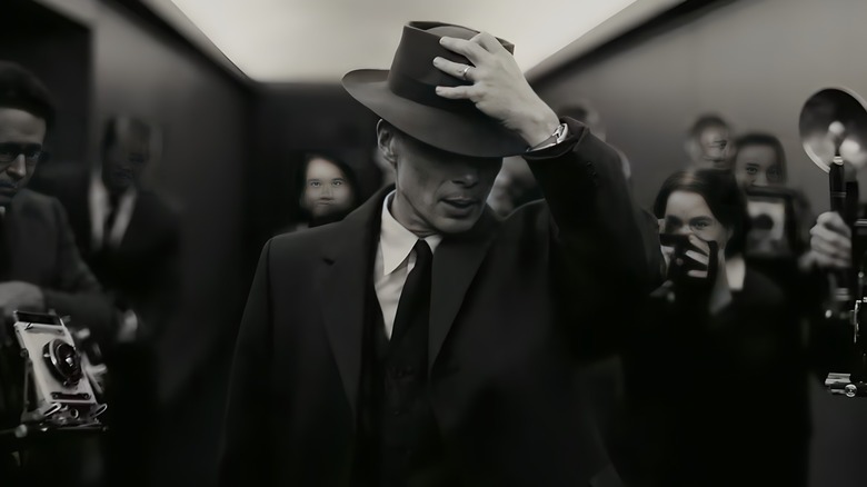 Oppenheimer holds down hat