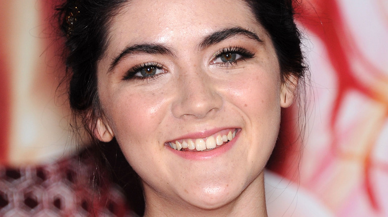 Isabelle Fuhrman smiling