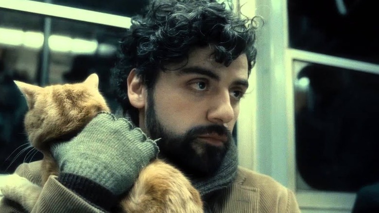 Llewyn on the train