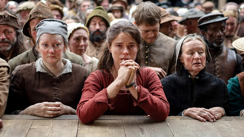 Agnes crying at Hamlet in Hamnet