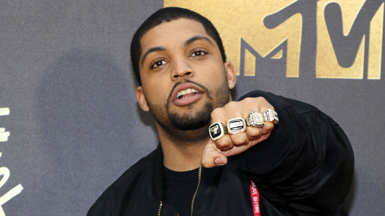 O'Shea Jackson Jr. wearing rings