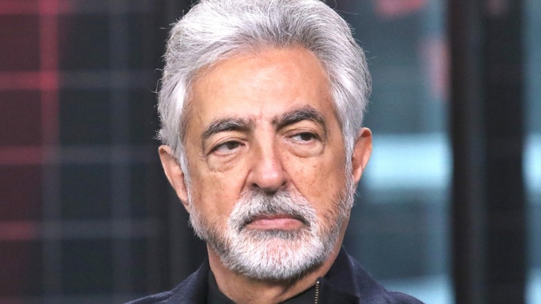 Joe Mantegna serious