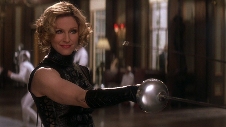 Madonna teaches fencing as Verity