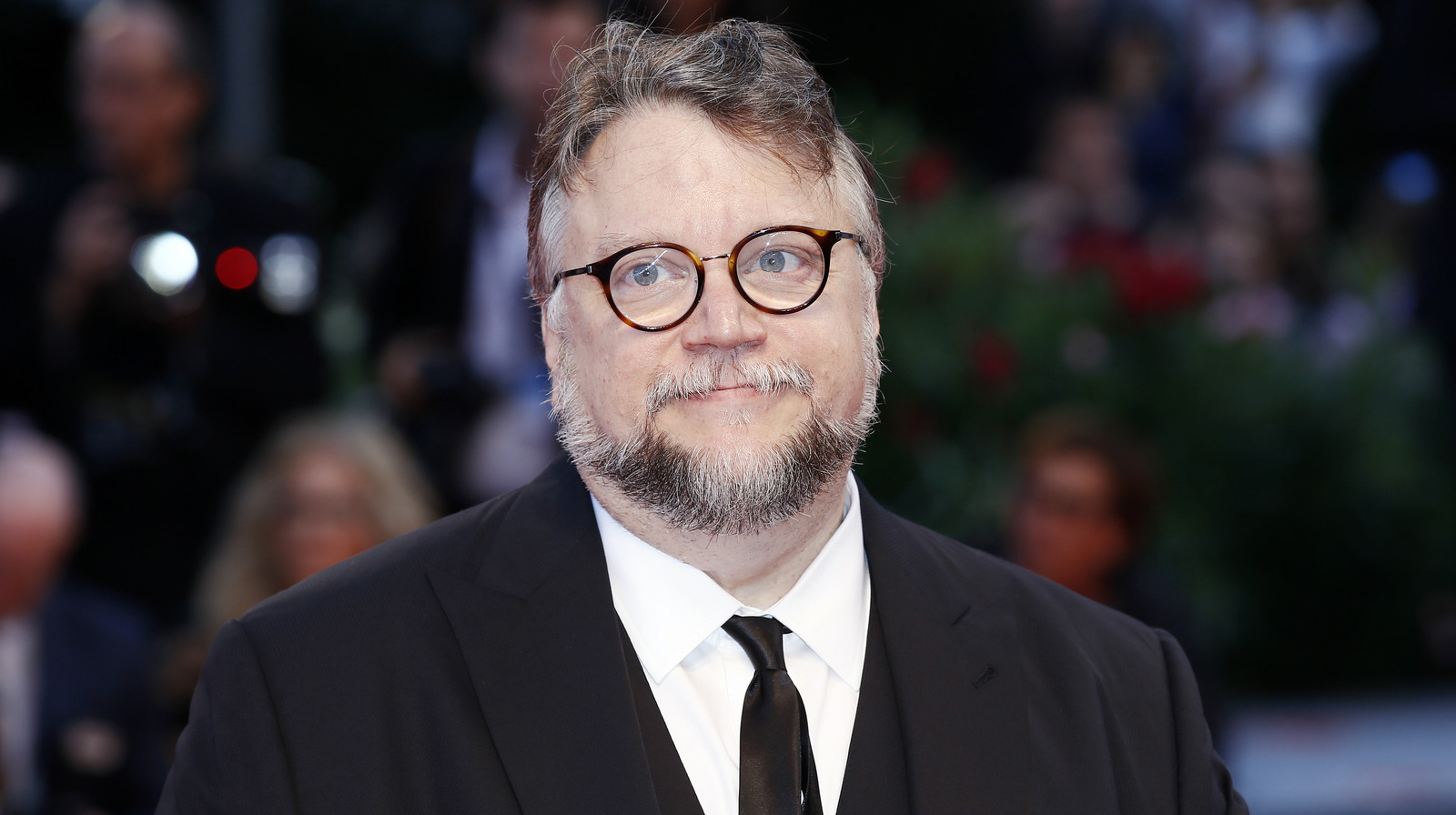 Pacific Rim Made Guillermo Del Toro Change Everything About His Directing Style – Looper