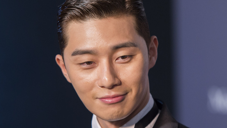 Park Seo Joon smiling