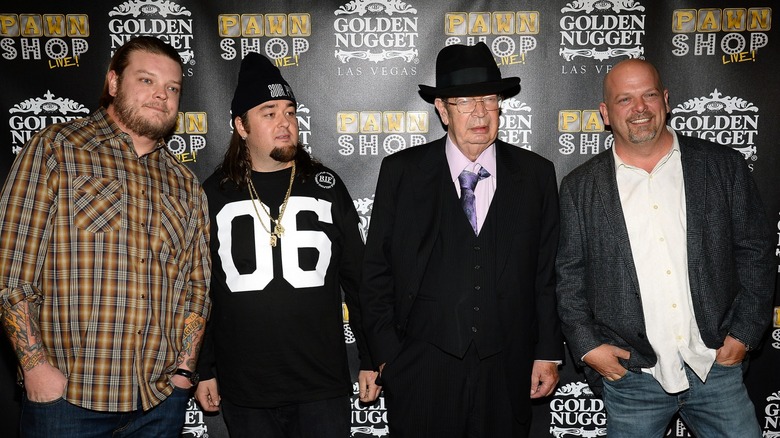 Main cast Pawn Stars red carpet