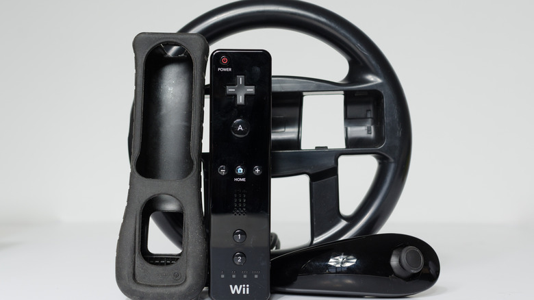 Mario Kart wheel and Wiimote
