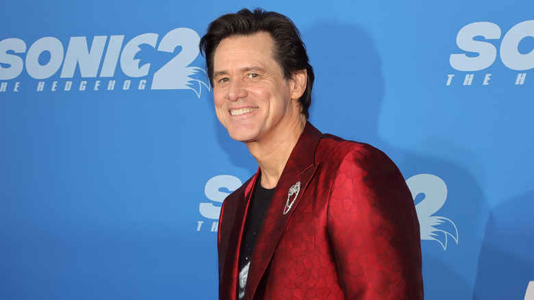 Jim Carrey smiling for a photo