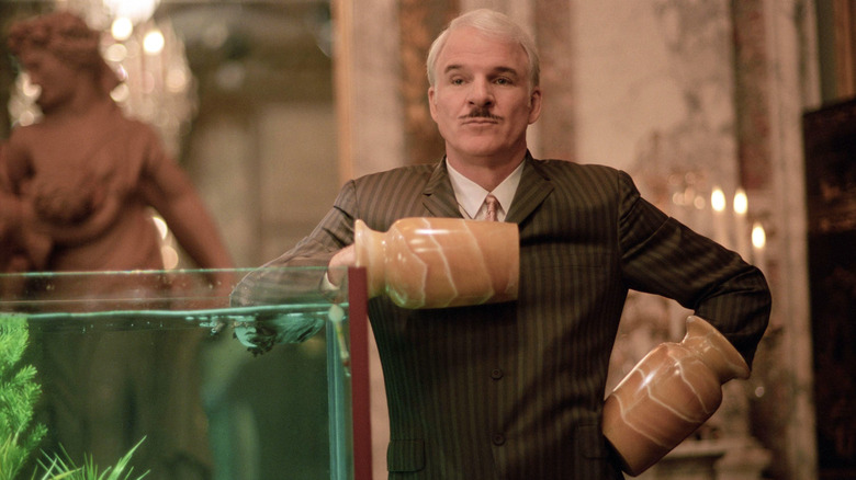 Clouseau is fist-deep in trouble in "The Pink Panther" (2006)