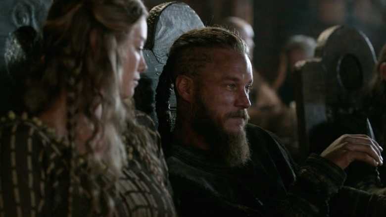 Aslaug and Ragnar at banquet