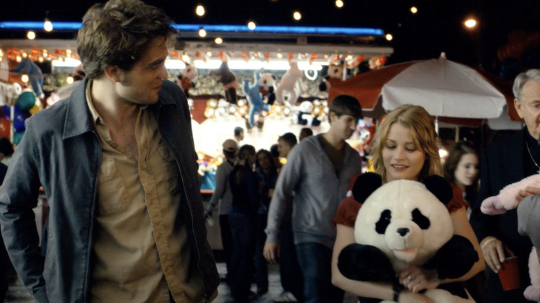 Tyler and Allie at a carnival in Remember Me (2010)