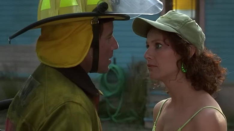 Wilder and Vida confront each other in "Wilder Napalm" (1993)