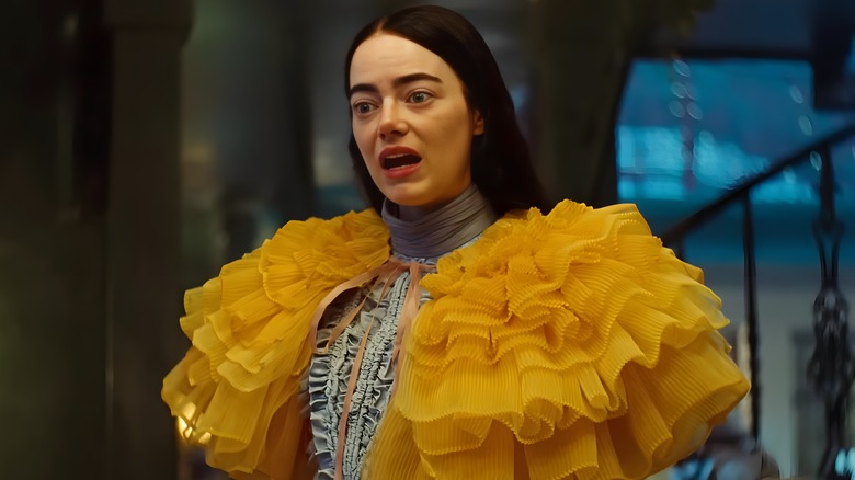 Belle Baxter wears a yellow dress