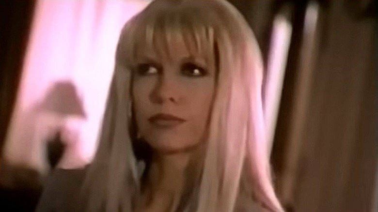 Emma Frost tilting head (1996)