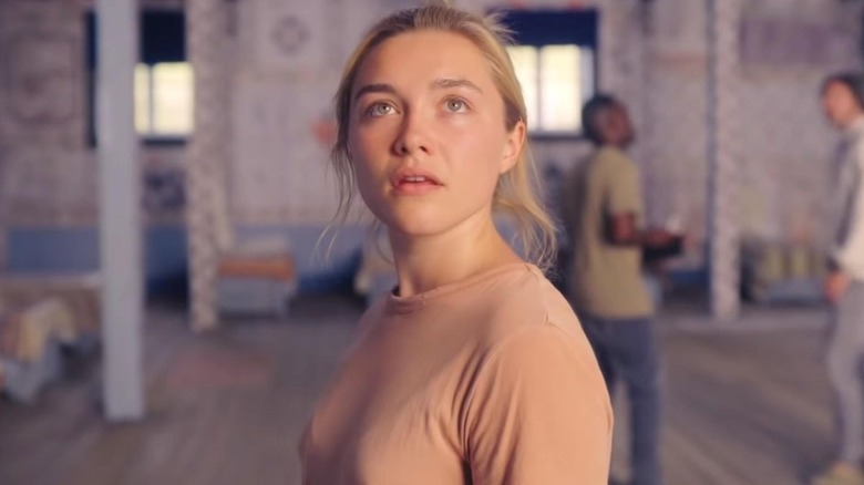 Florence Pugh in awe