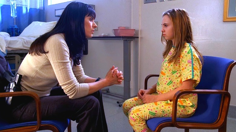 Prentiss conducting cognitive interview
