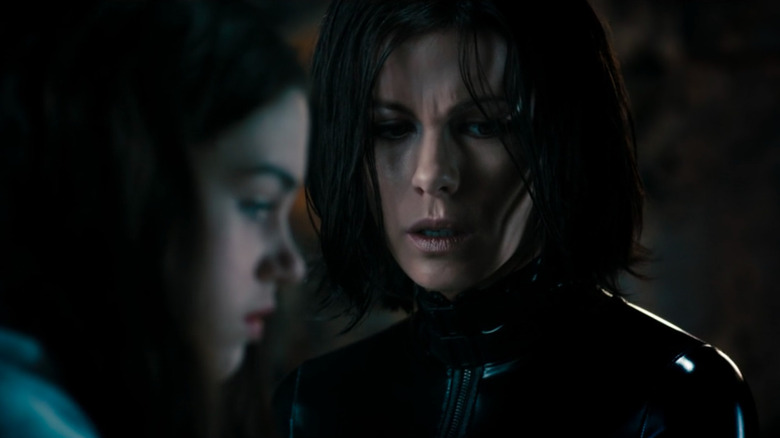 Selene and her daughter Eve have a heart to heart