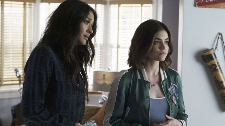 Lucy Hale in Pretty Little Liars